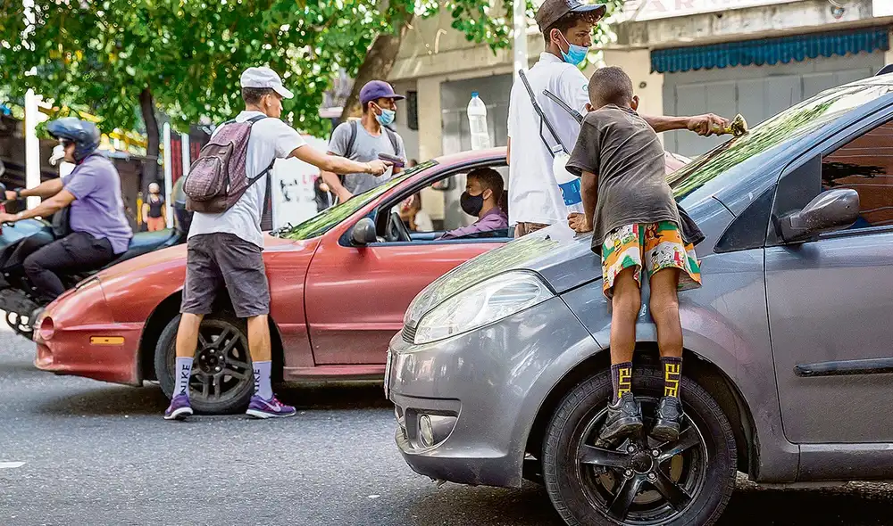 Actividad. Defensoría del Pueblo pidió evaluar la medida. Mayoría de trabajadores son pobres.