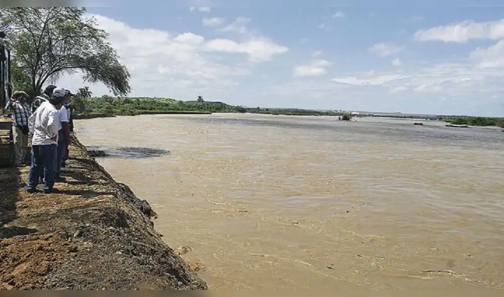 Río Chira podría afectar a miles de familias. Foto: Catacaos Al Día TV
