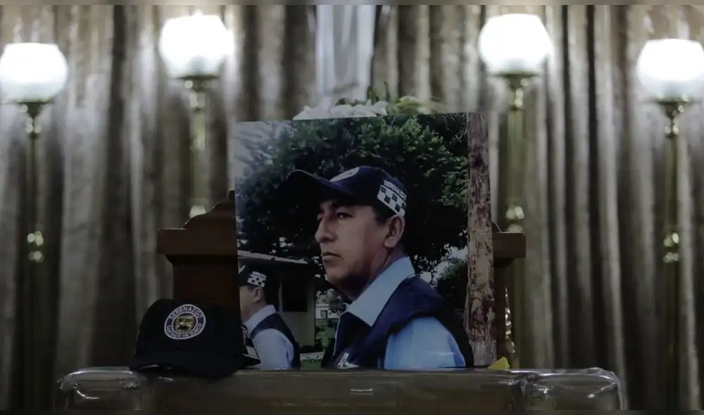 El velorio se realizó en la parroquia Santiago apóstol, en Surco. Foto: Gerardo Marín