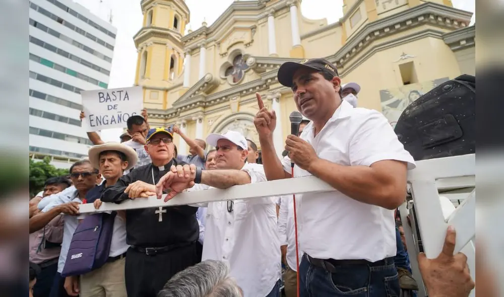 Autoridades regionales solicitan acciones concretas de parte del Ejecutivo. Foto: Gore Piura