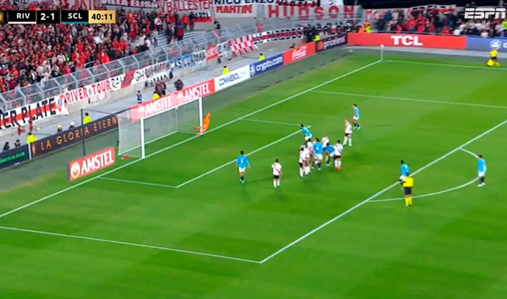 Corozo anotó un espectacular golazo de tiro libre. Foto: ESPN Corozo anotó un espectacular golazo de tiro libre. Foto: ESPN