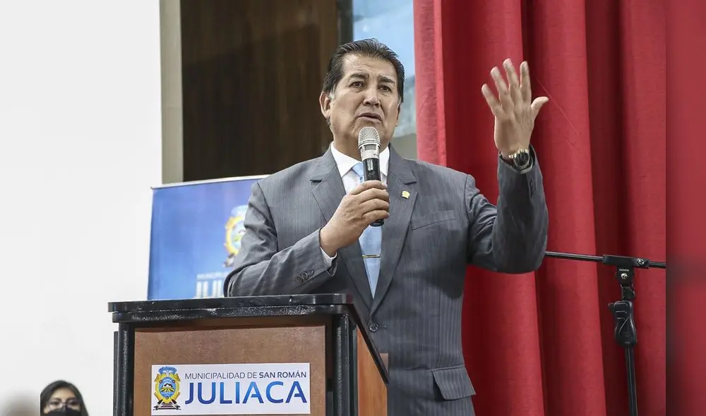 Balance. Óscar Cáceres se abocó a criticar a su antecesor. Foto: La República.