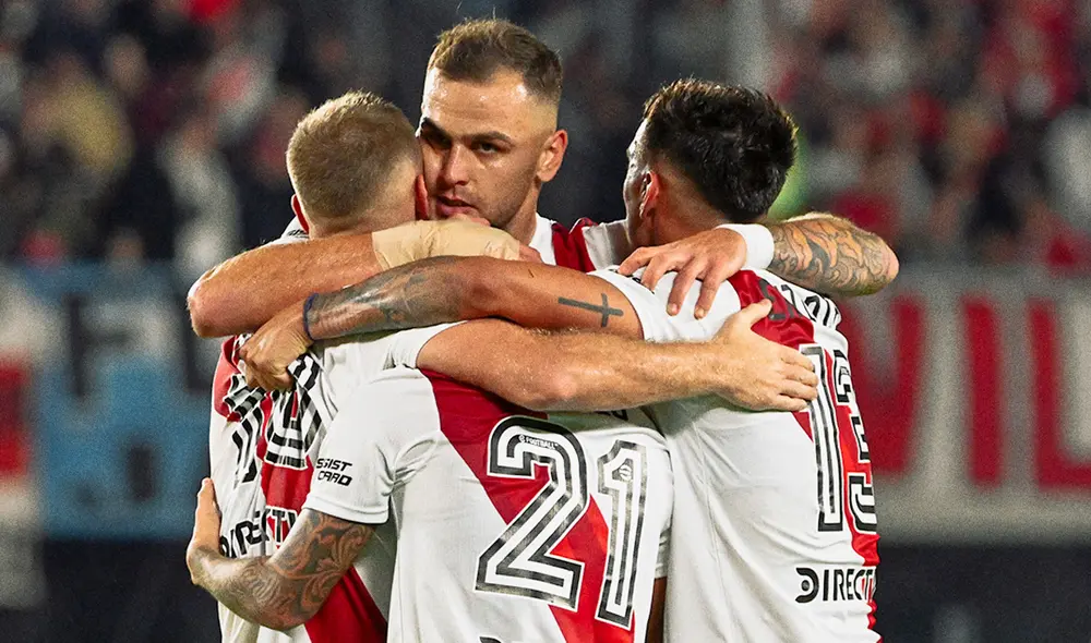 River Plate es el líder absoluto de la liga argentina y le saca 6 puntos a San Lorenzo. Foto: River River Plate es el líder absoluto de la liga argentina y le saca 6 puntos a San Lorenzo. Foto: River