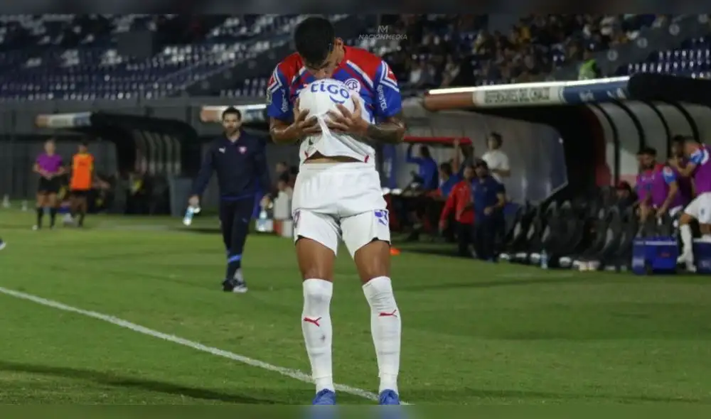 Cerro Porteño vs. Guaraní por la Liga Paraguaya Cerro Porteño vs. Guaraní por la Liga Paraguaya