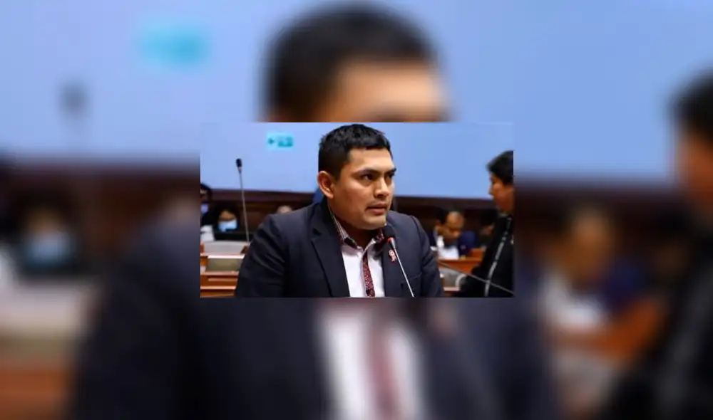 Américo Gonza precisó que agentes encubiertos de la Digimin lo estaban siguiendo. Foto: RPP Américo Gonza precisó que agentes encubiertos de la Digimin lo estaban siguiendo. Foto: RPP