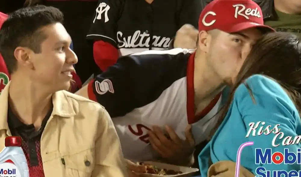 El vergonzoso momento se dio en un encuentro de béisbol en México. Foto: captura/Sultanes de Monterrey