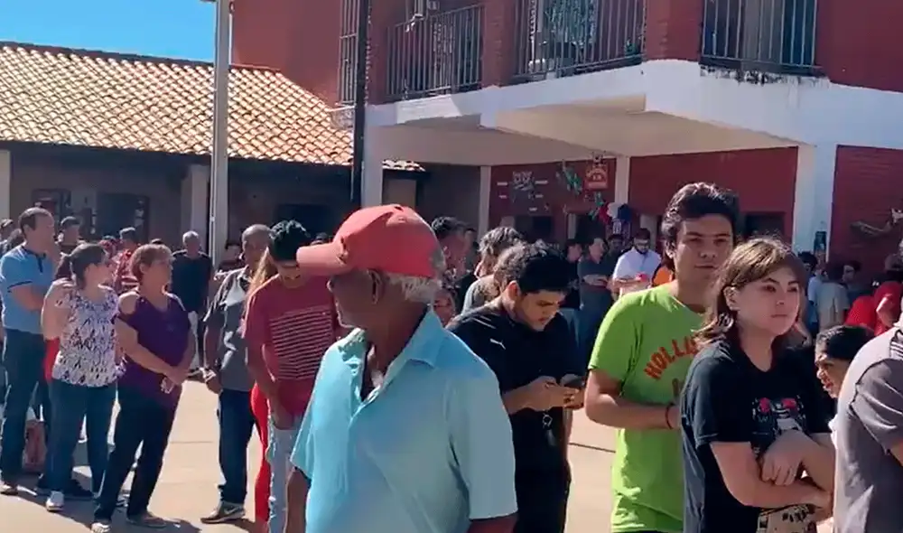Ciudadanos Paraguayos asisten a locales de votación para participar en las elecciones 2023. Foto: Twitter