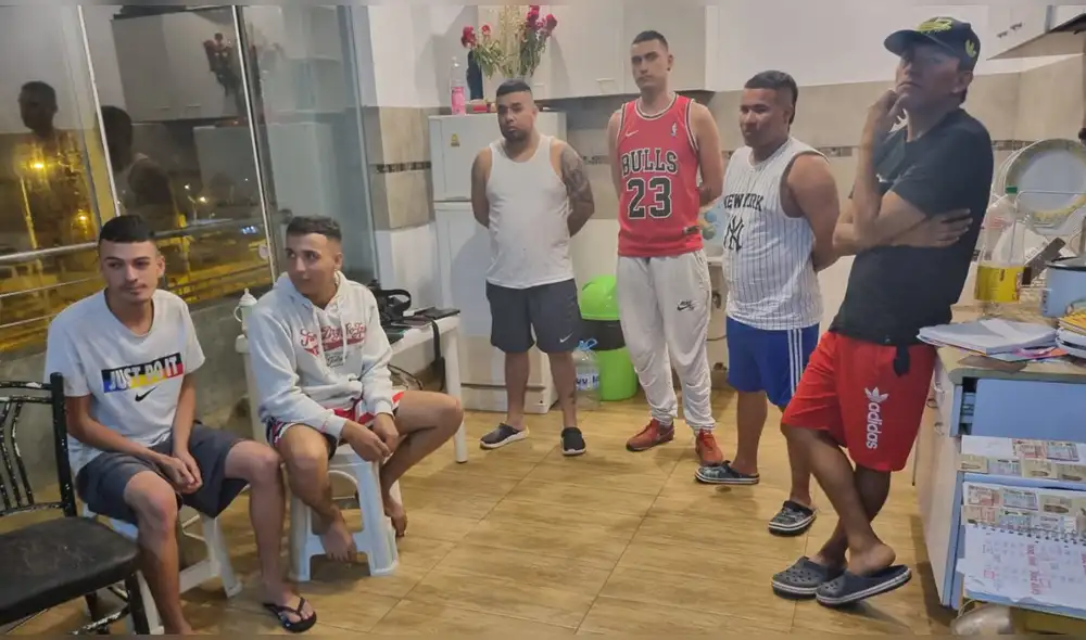 Los detenidos son de nacionalidad colombiana y se hallaban en una casa de playa. Foto: PNP