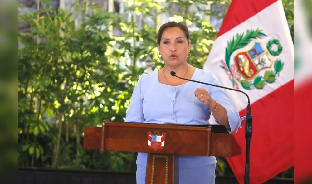 Boluarte participó de la ceremonia de condecoración de la orden del trabajo. Foto: Felix Contreras/La República.