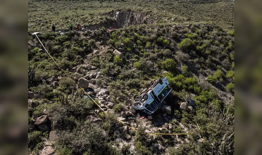 Fieles sufren accidente de tránsito al regresar del santuario de Chapi. Foto: Rodrigo Talavera/La República.