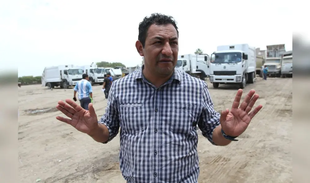 Víctor Mondragón cumple funciones de gerente general en comuna de Leonardo Ortiz. Foto: La República Víctor Mondragón cumple funciones de gerente general en comuna de Leonardo Ortiz. Foto: La República