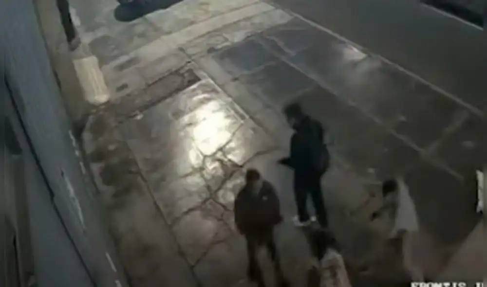 Los universitarios que fueron abordados por 4 delincuentes. Foto: Panamericana| Video: Panamericana