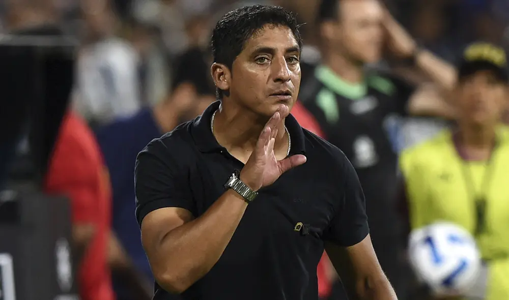 Guillermo Salas salió campeón con Alianza Lima en el 2022. Foto: AFP