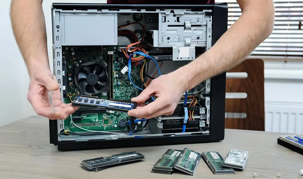 RAM significa Random Access Memory (memoria de acceso aleatorio). Foto: ComputerHoy