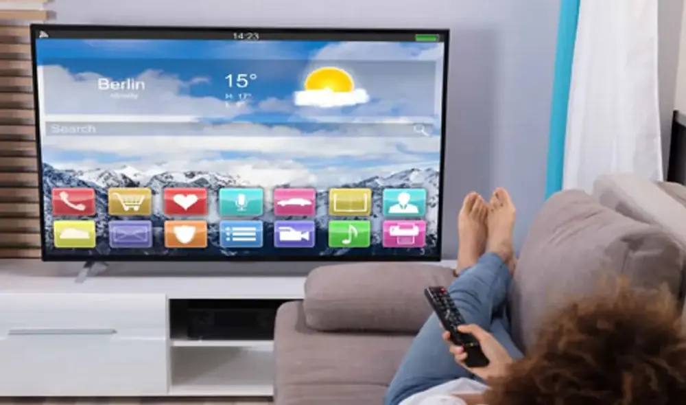 Los smart TV con paneles OLED tiene una vida útil de 60.000 horas. Foto: Xataka Home