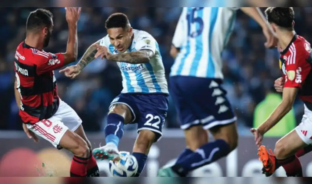 Paolo Guerrero tiene tres 3 en Racing. Foto: Racing Paolo Guerrero tiene tres 3 en Racing. Foto: Racing