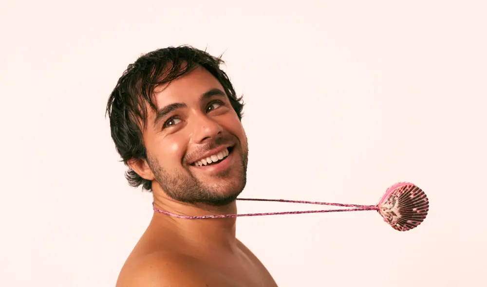 Adrián Bello, el cantautor peruano de "Volver atrás". Foto: Kristel Uceda / archivo de Adrián Bello