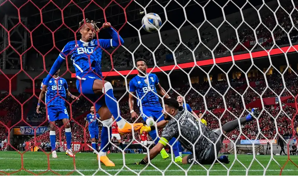 André Carrillo iba ganar su tercera Champions League de Asia, pero perdió ante Urawa Reds. Foto: AFP André Carrillo iba ganar su tercera Champions League de Asia, pero perdió ante Urawa Reds. Foto: AFP