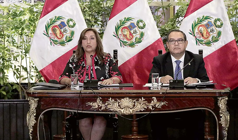 Vacilaciones. Ni Dina Boluarte ni Alberto Otárola responden con solidez informe de la CIDH. Foto: Gerardo Marín/La República Vacilaciones. Ni Dina Boluarte ni Alberto Otárola responden con solidez informe de la CIDH. Foto: Gerardo Marín/La República