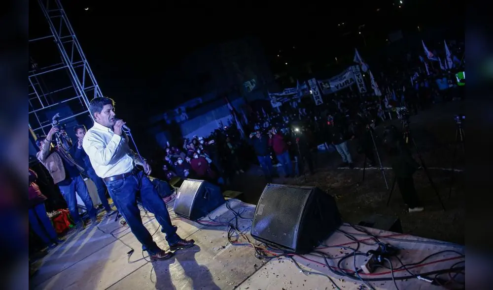 ¿Coincidencias?. Carlos Llerena es dueño de Jacar Servicios que ya gana servicios en el GRA. Foto: La República.