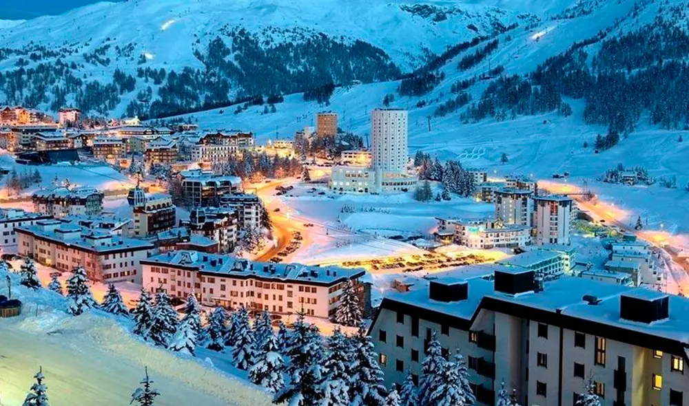 Los parques para practicar esquí y snowboard son los principales atractivos turísticos. Foto: Guía Viajes Los parques para practicar esquí y snowboard son los principales atractivos turísticos. Foto: Guía Viajes