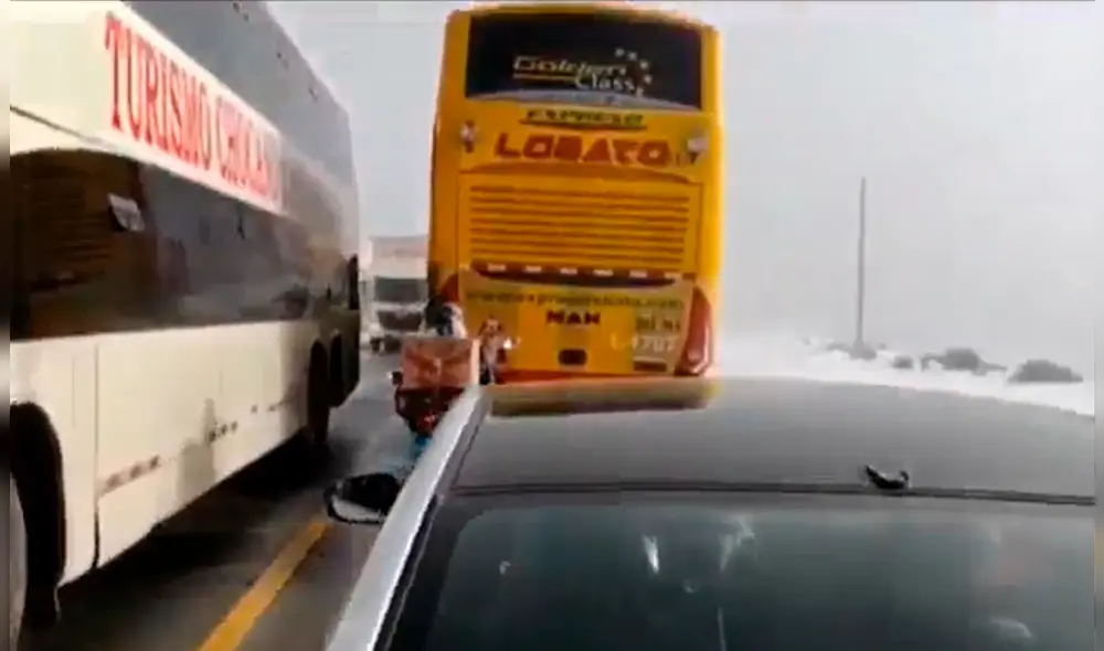 Se reportan demoras en la llegada de los buses interprovinciales a los terminales de Huancay. Foto: captura de ATV
