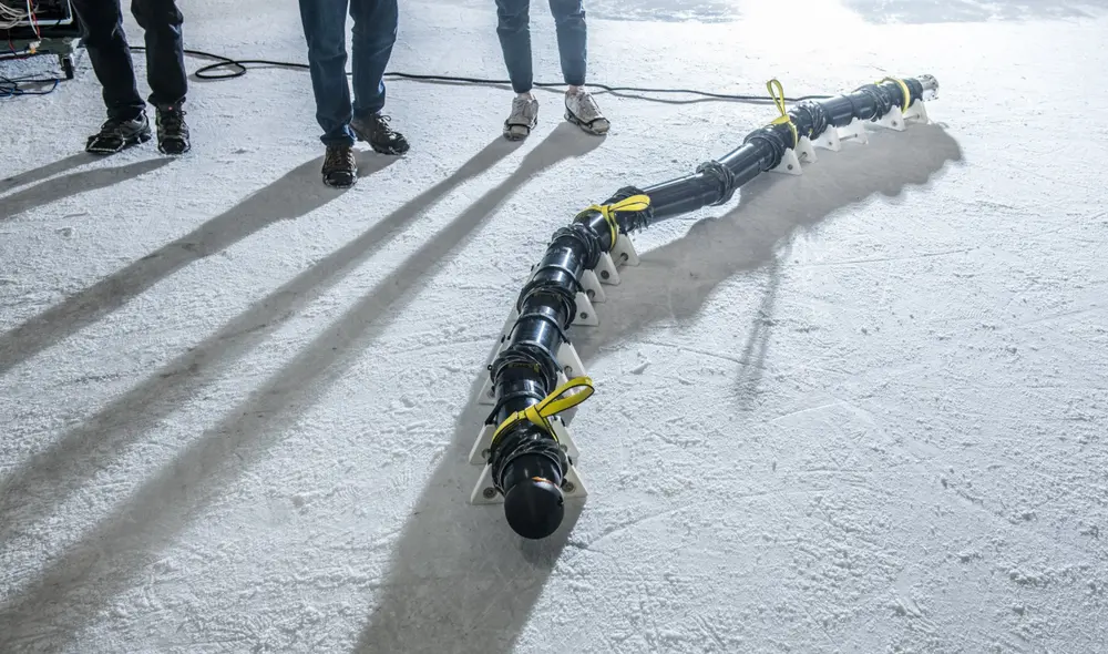 El robot, llamado por las siglas EELS, se escabullirá como un anguila en la luna de Saturno. Foto: NASA