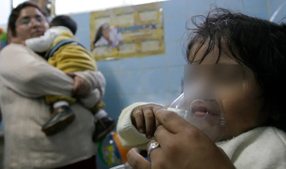 Incremento. Menores acuden a emergencia del hospital Honorio Delgado Espinoza por problemas respiratorios. Foto: LR