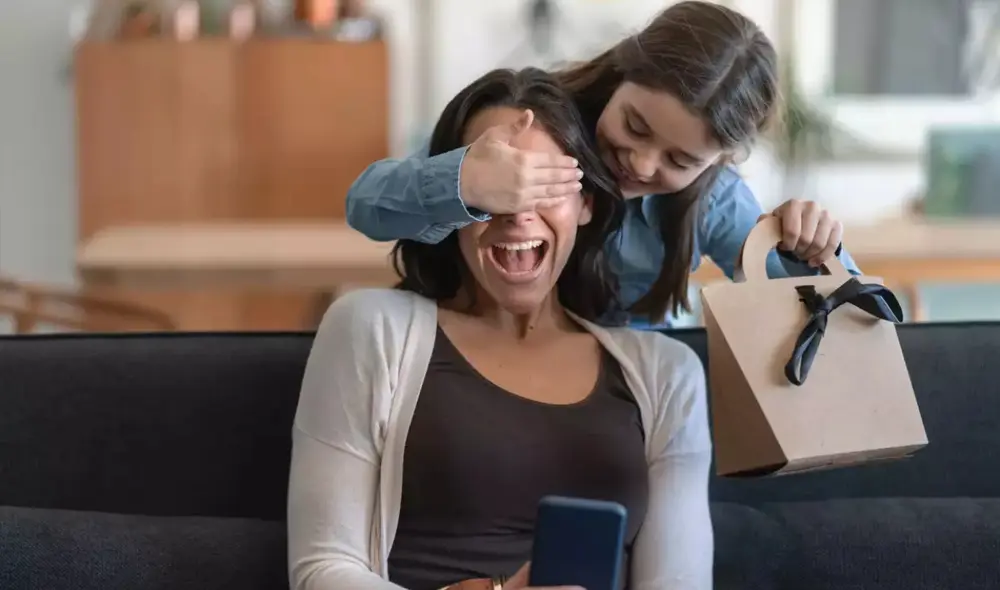 Sorprende a tu mami con los regalos que verás en esta nota. Foto: istock