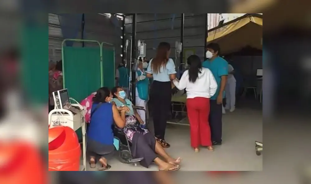 Pacientes con dengue siguen llegando a hospitales colapsados. Foto: Juan Nunura Pacientes con dengue siguen llegando a hospitales colapsados. Foto: Juan Nunura