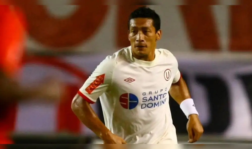 Carlos Galván reconoce que futbolísticamente Universitario es superior frente a Alianza Lima, ya que los íntimos han conseguido buenos resultados con base a sus individualidades. Foto: composición EP/GLR/archivo Carlos Galván reconoce que futbolísticamente Universitario es superior frente a Alianza Lima, ya que los íntimos han conseguido buenos resultados con base a sus individualidades. Foto: composición EP/GLR/archivo