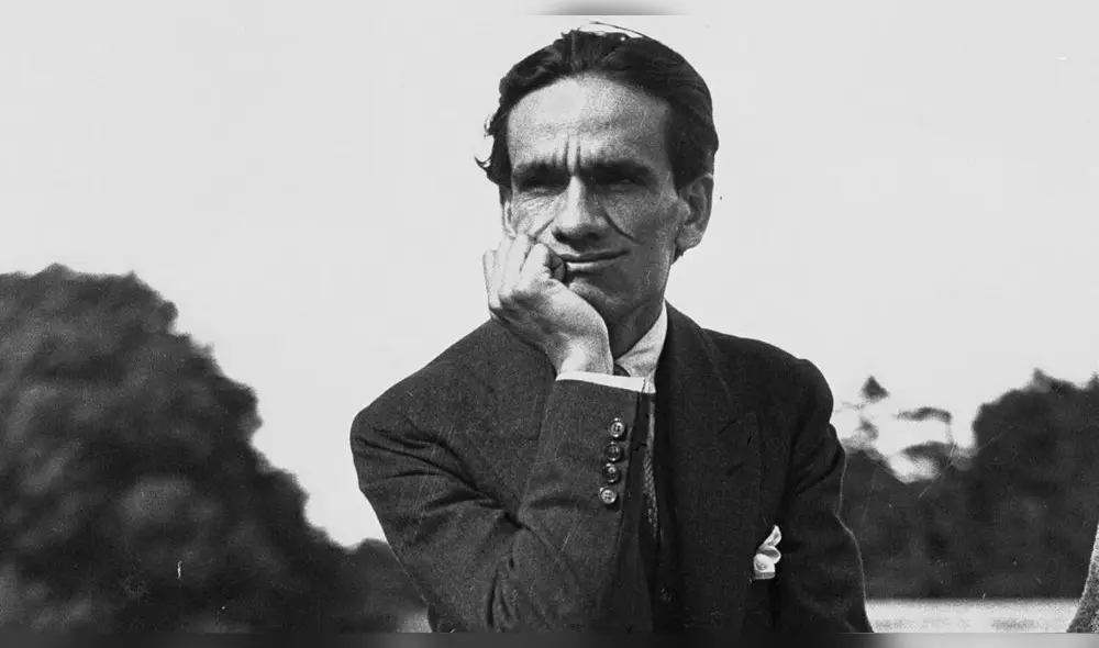 El poeta que sonríe