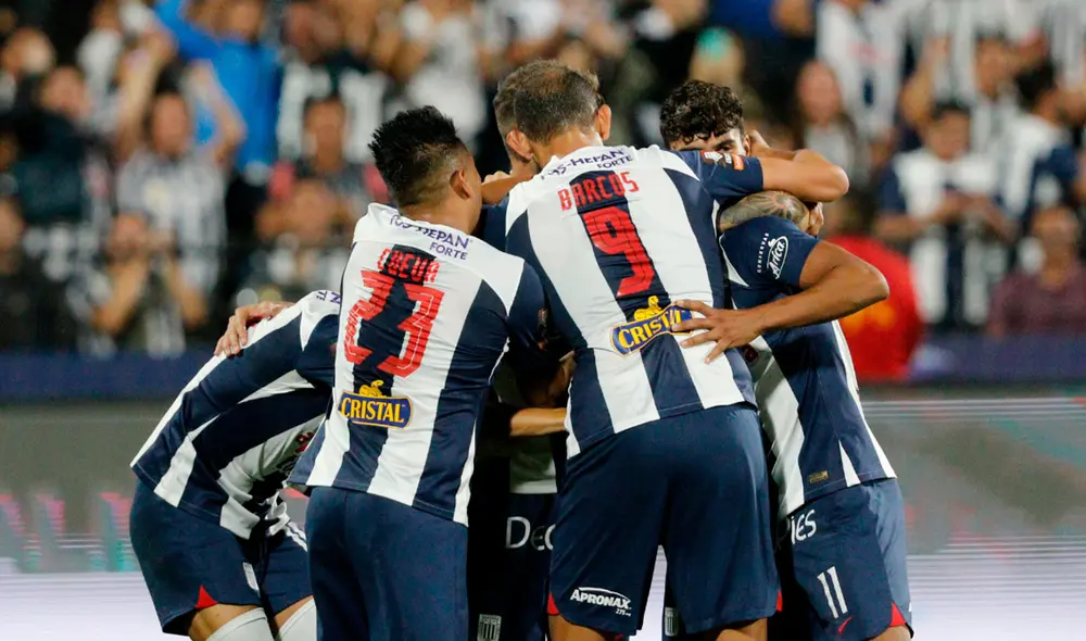 Los blanquiazules son los líderes del Torneo Apertura con 38 unidades. Foto: Luis Jiménez/La República