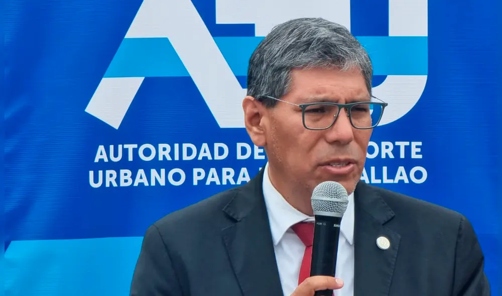 José Aguilar afirmó que se han incautado 48 vehículos formales luego de aumentar la fiscalización en la capital. Foto: Omar Coca/La República