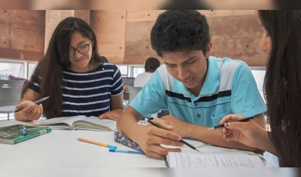 Alumnos recibirán curso Historia del Terrorismo. Foto: Andina Alumnos recibirán curso Historia del Terrorismo. Foto: Andina