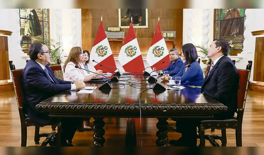 Convivencia. Reunión realizada en diciembre del 2022 con Keiko Fujimori. Ahora su partido boicotea en el Congreso instalación de comisión, junto con sus satélites de APP, RP y Avanza País. Foto: difusión Convivencia. Reunión realizada en diciembre del 2022 con Keiko Fujimori. Ahora su partido boicotea en el Congreso instalación de comisión, junto con sus satélites de APP, RP y Avanza País. Foto: difusión