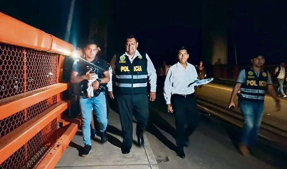 Él es. Padre del bebé asesinado, el día de la reconstrucción. Foto: difusión