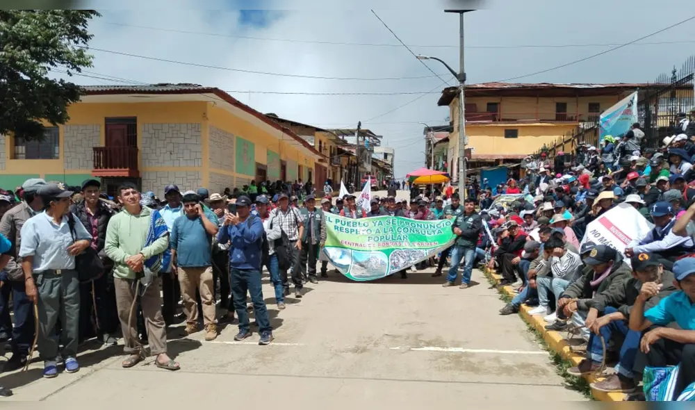 Ciudadanos en protesta contra minería en Piura. Foto: Cortesía Ciudadanos en protesta contra minería en Piura. Foto: Cortesía