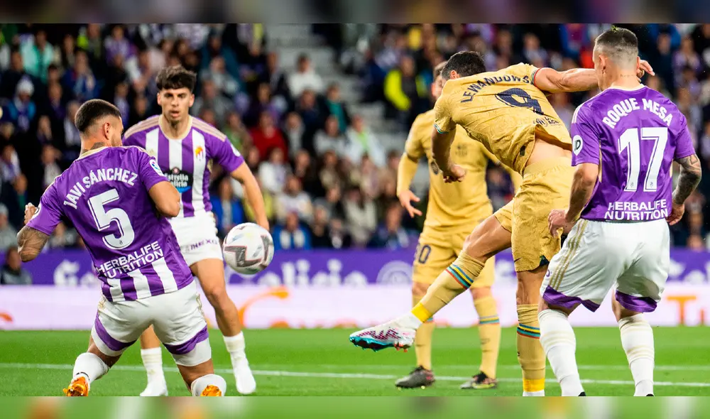 Barcelona perdió su segundo partido cnsecutivo en la liga española ante Valladolid. Foto: composición GLR Barcelona perdió su segundo partido cnsecutivo en la liga española ante Valladolid. Foto: composición GLR