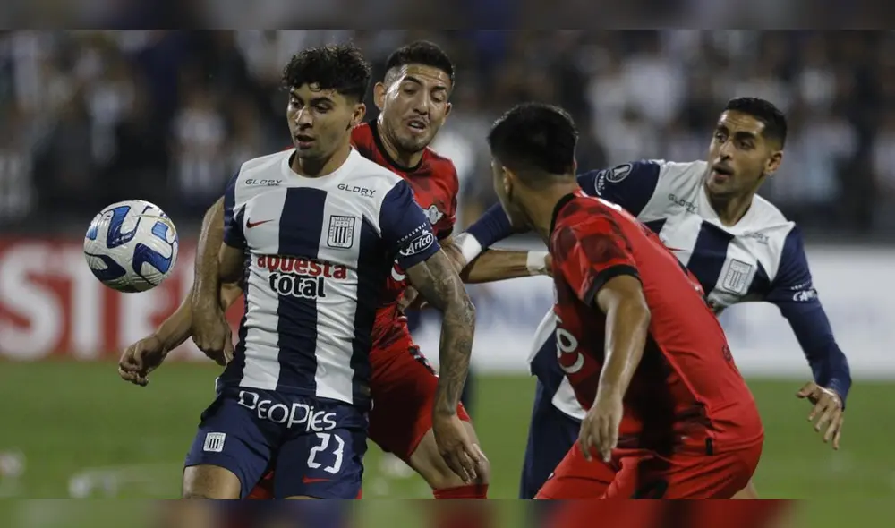Alianza Lima necesita ganar para meterse a zona de clasificación. Foto: Luis Jiménez/La República