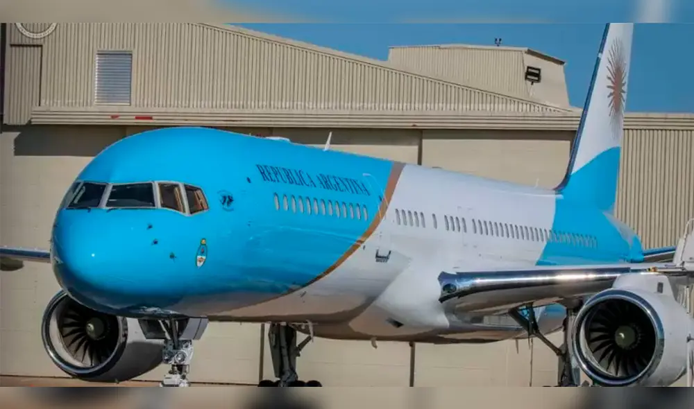 El nuevo avión de Alberto Fernández está valorizado en casi US$25 millones. Foto: Biobío Chile - Video: @LuisGasulla / Twitter El nuevo avión de Alberto Fernández está valorizado en casi US$25 millones. Foto: Biobío Chile - Video: @LuisGasulla / Twitter