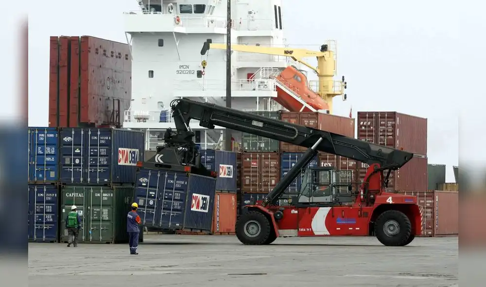Servicios de transporte y distribución necesitarán mayor personal en el feriado. Foto: Andina