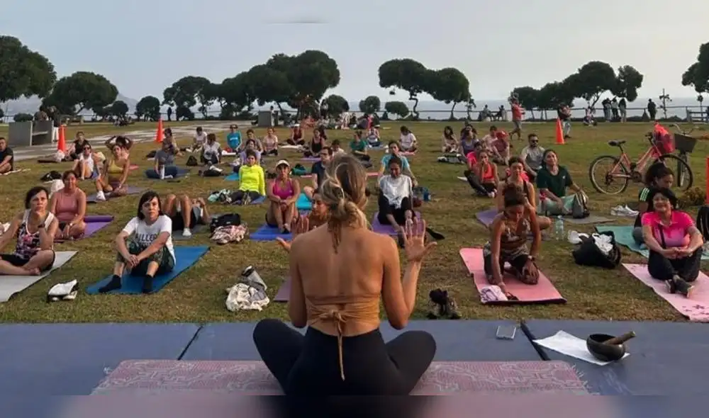 El burgomaestre informó que el pago de los instructores por día es de 50 céntimos. Foto: Municipalidad de Miraflores