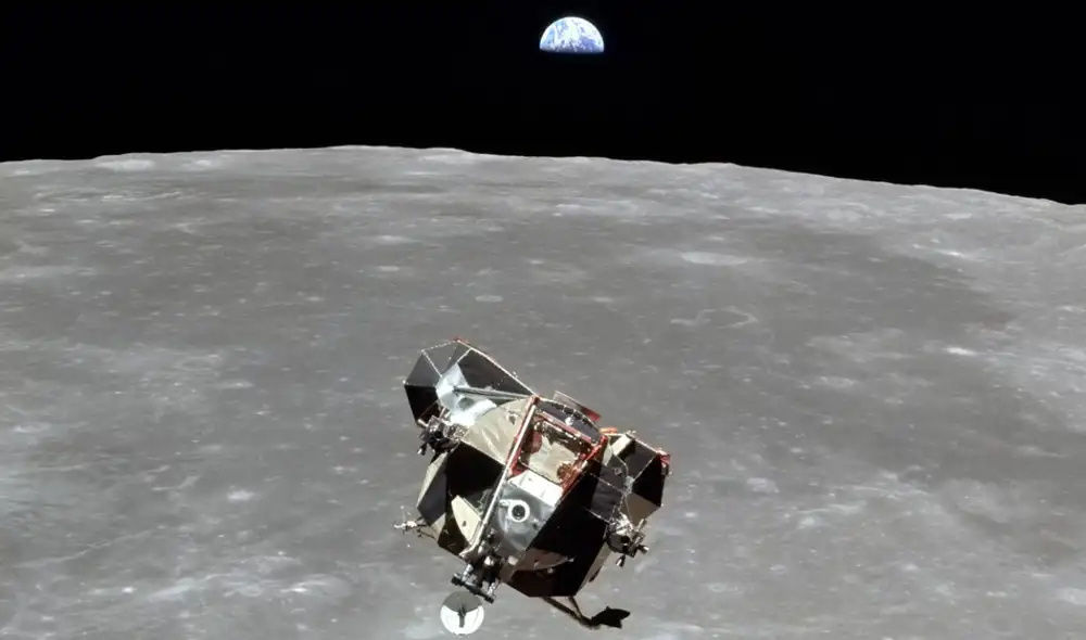 Astronautas del Apolo 10 oyeron una “música rara” cuando pasaron por el lado oculto de la Luna. Foto: NASA Astronautas del Apolo 10 oyeron una “música rara” cuando pasaron por el lado oculto de la Luna. Foto: NASA