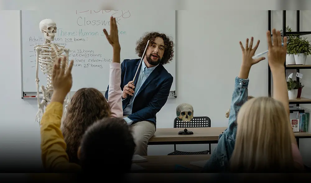 Reino Unido busca profesores de Español y paga una fortuna. Foto: Pexels Reino Unido busca profesores de Español y paga una fortuna. Foto: Pexels