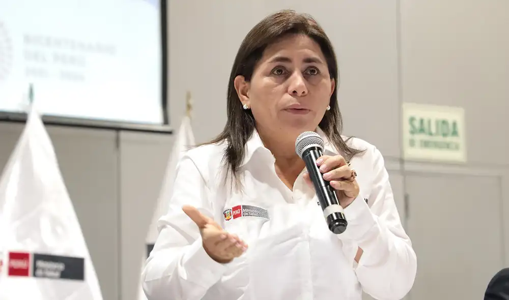 Ministra Rosa Gutiérrez evitó los cuestionamientos por los casos de dengue en Piura. Foto: Minsa Ministra Rosa Gutiérrez evitó los cuestionamientos por los casos de dengue en Piura. Foto: Minsa