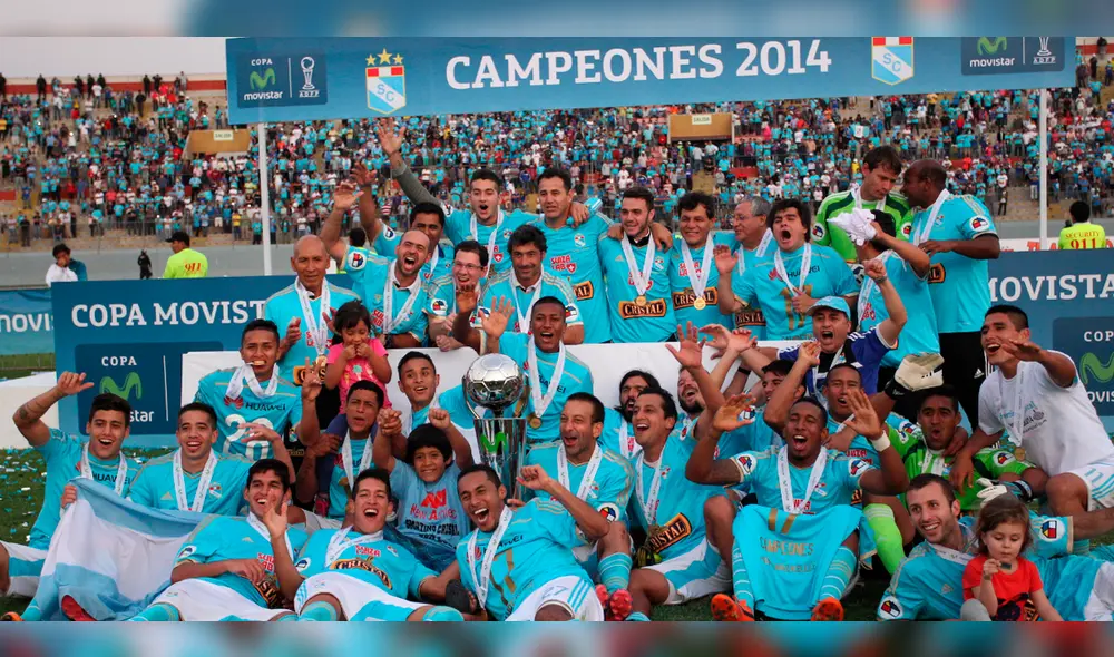 Llegó a Cristal a mitad de año, lo sacó campeón y hoy es DT del club en el que es ídolo. Foto: Archivo GLR