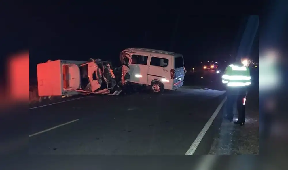 Vehículos quedaron destrozados. Kleber Sánchez/URPI-La República Vehículos quedaron destrozados. Kleber Sánchez/URPI-La República