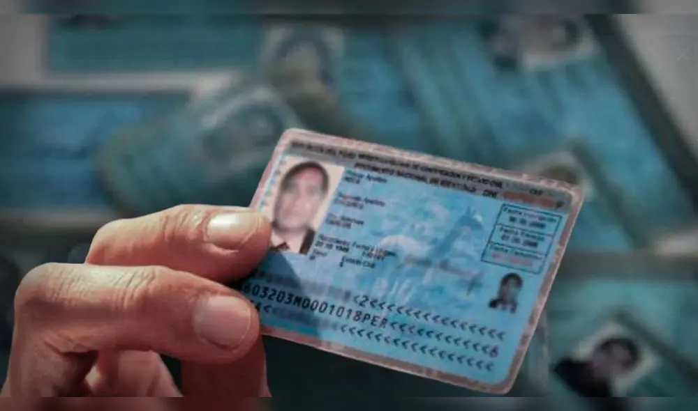 Para conocer el estado de DNI en el Reniec, debes ingresar a su web. Foto: Andina