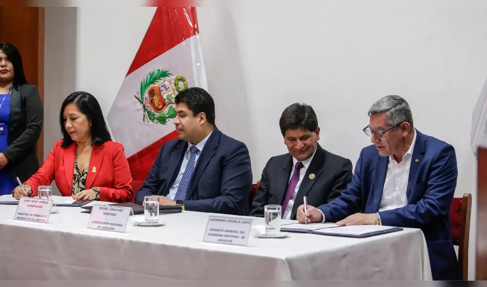 Suscripción. Autoridades del MTPE y del GRA trabajarán en conjunto por cumplimiento de derechos laborales. Foto: La República